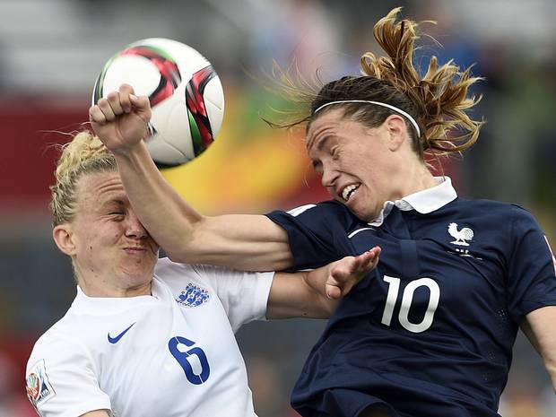 Women's World Cup 2015: Laura Bassett shrugs off unpunished flying elbow by France's Camille Abily