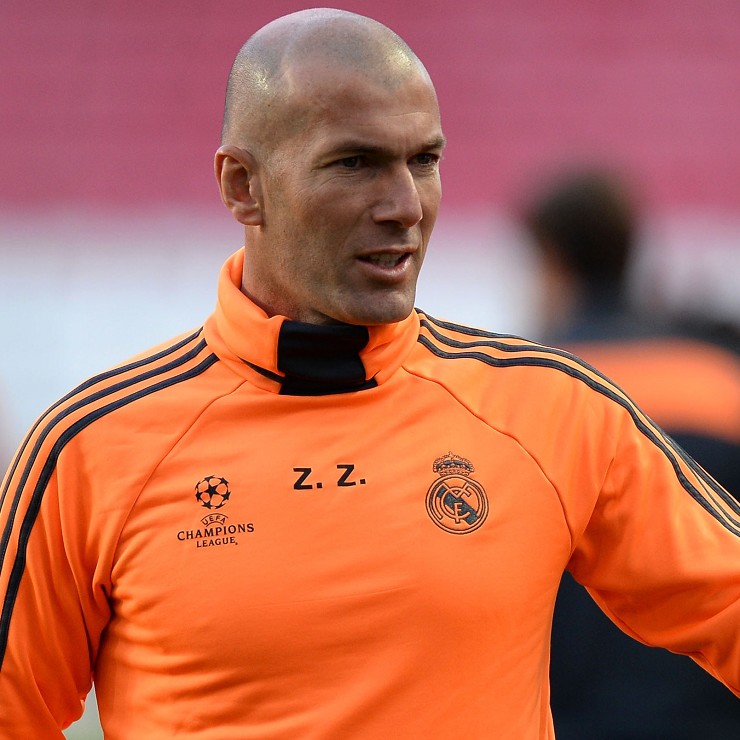 Soccer news - Zinedine Zidane inherits a side sitting in third place in the Primera Division table