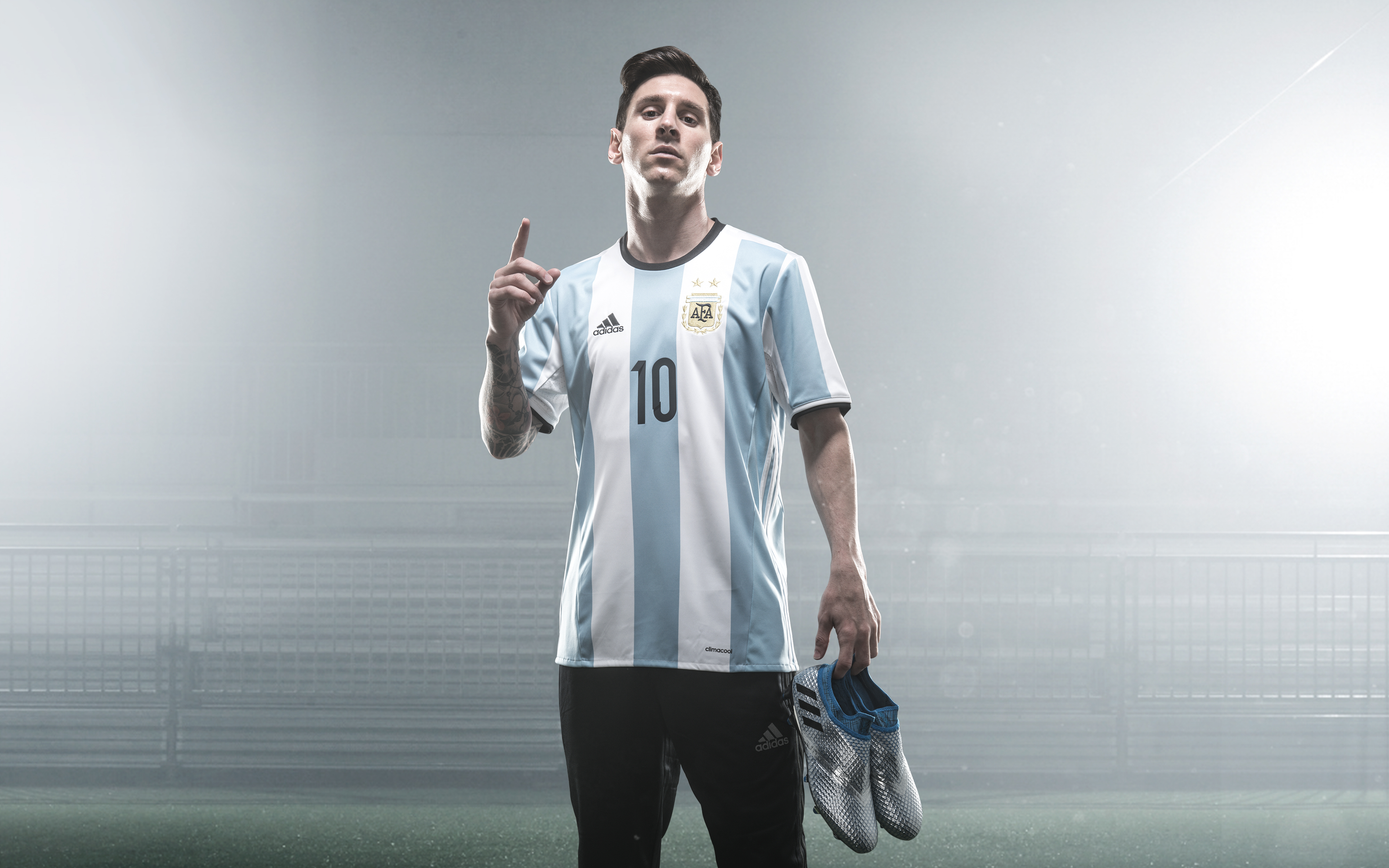 _FW16_Messi_PR_01_v1