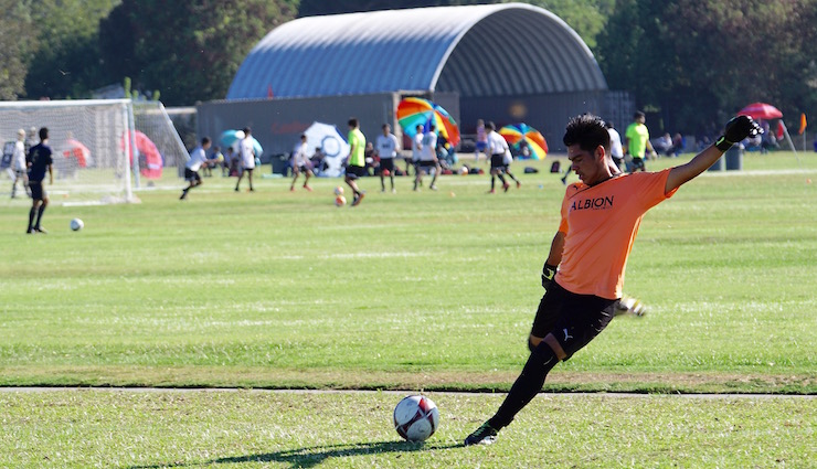Youth Soccer News: Albion SC 2001 Goalkeeper Mallel Rios in action in Southern California