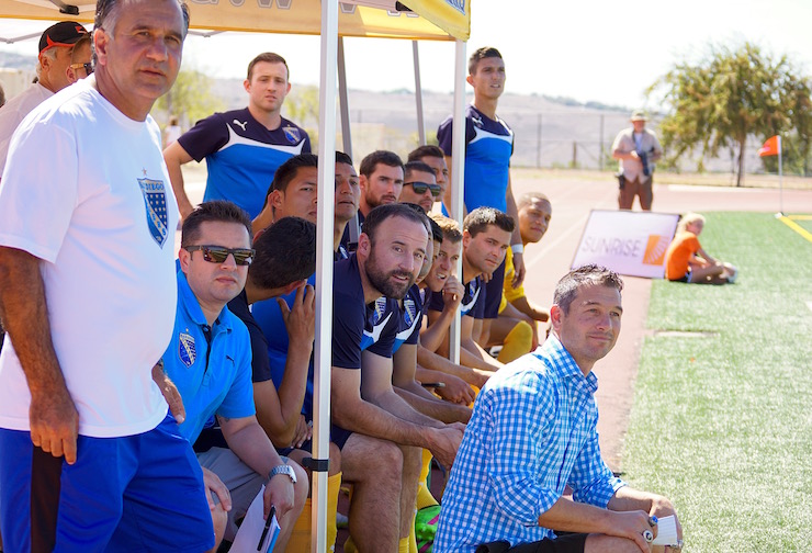 sd-sockers-bench-with-coach-phil-salvagio