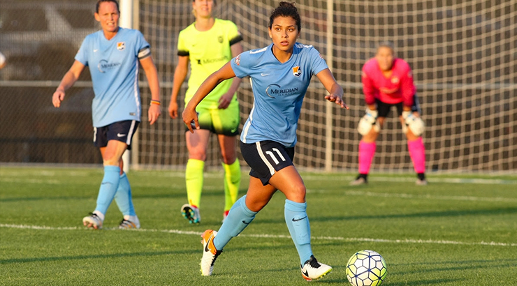 NWSL Soccer News: Raquel Rodriguez Earns NWSL Rookie of the Year Honors