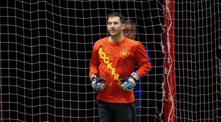 San Diego Soccer News - San Diego Sockers Phil Salvagio in goal for Legends Night