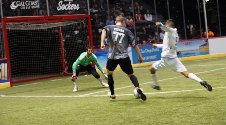 Soccer News: Great non-stop soccer action at the San Diego Sockers' Home Opener - Nick Perera tries to score on Chris Toth