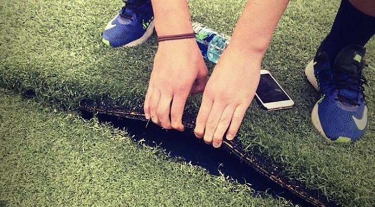 HOPE SOLO TWEET on TURF