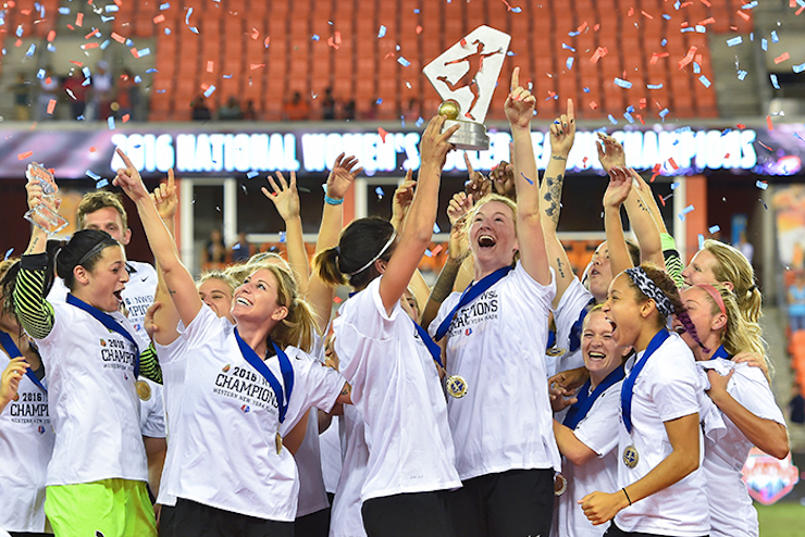 Women's Soccer News - COMEBACK QUEENS CROWNED 2016 NWSL CHAMPIONS Birthday Girl Mewis, League MVP Williams Score in Flash Win; D’Angelo Makes 3 Saves in Shootout to Earn MVP Honors