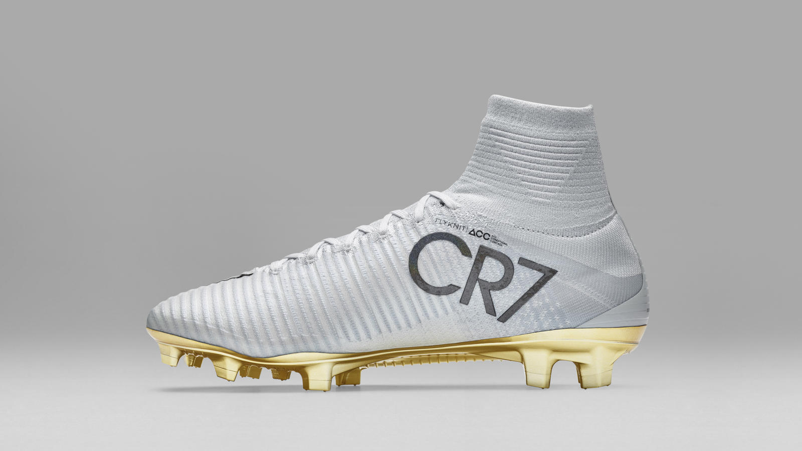 GOING GOLD: NIKE MERCURIAL SUPERFLY CR7 