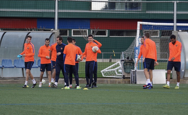 Youth soccer news - Barcelona Youth Academy in Spain - Boys soccer practice at La Masia