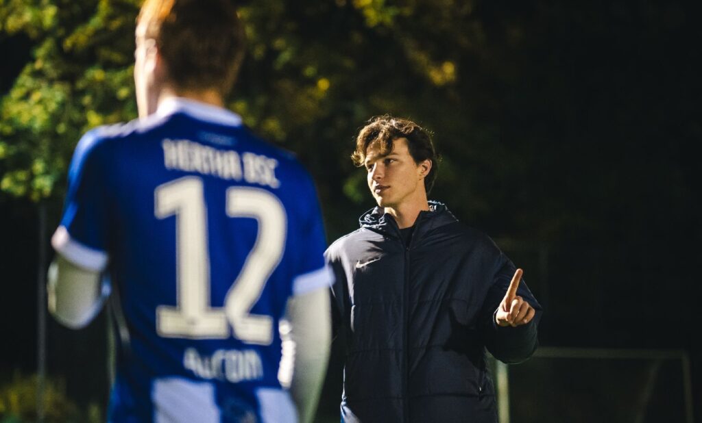 Team Director and UEFA B licensed Assistant Coach Michael Scavuzzo, who played in Major League Soccer’s Sporting Kansas City Academy and Germany’s Regionalliga Ost, offered a unique perspective.