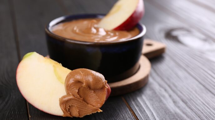 Nutrition for Soccer Players: Apples and Penut butter as a snack